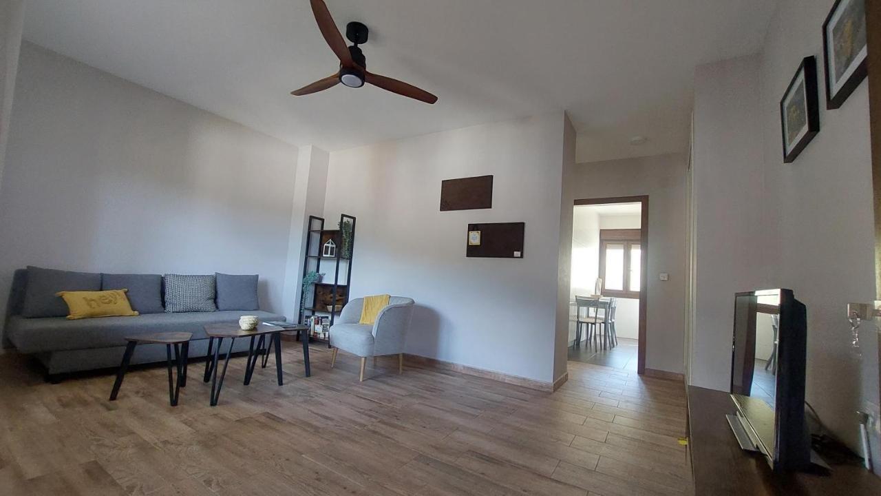 Apartamento Las Campanitas Nunomoral Esterno foto