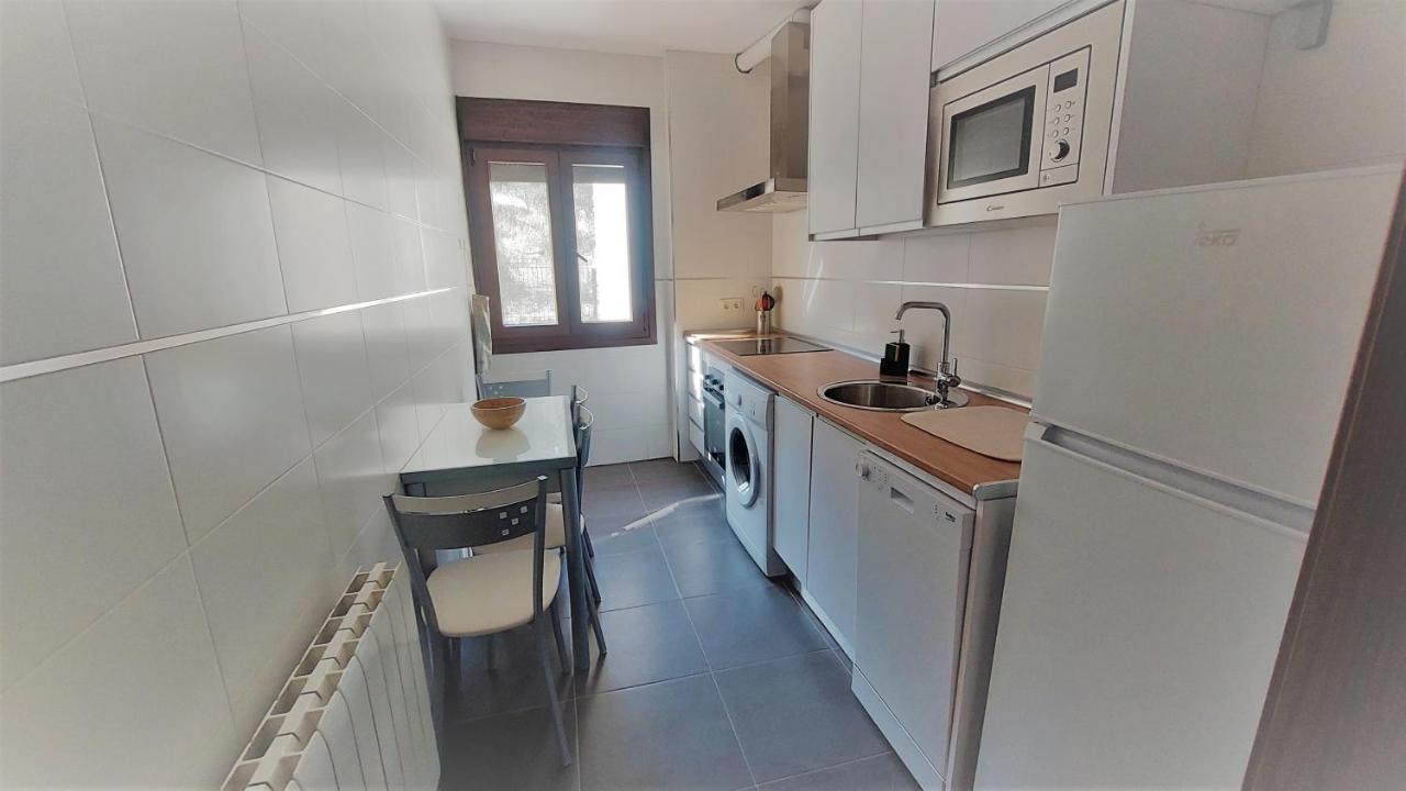 Apartamento Las Campanitas Nunomoral Esterno foto