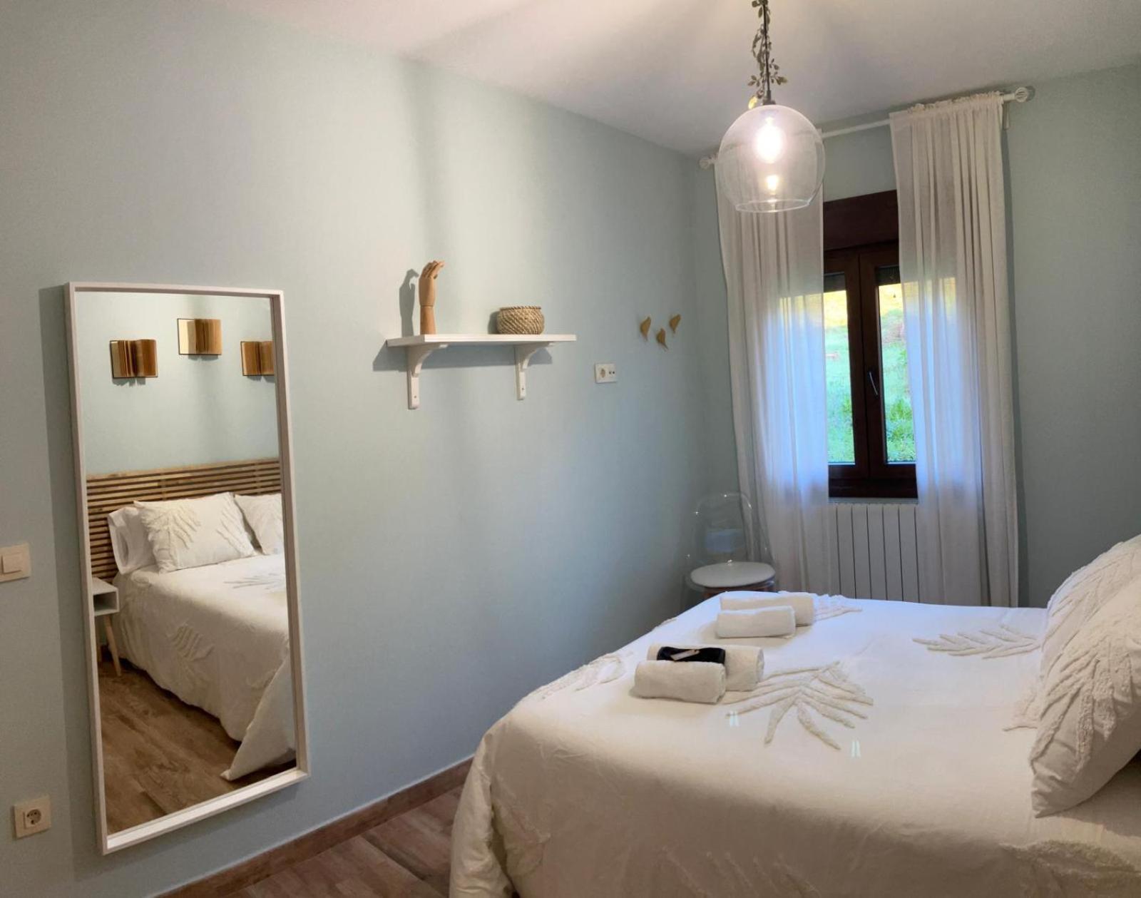 Apartamento Las Campanitas Nunomoral Esterno foto